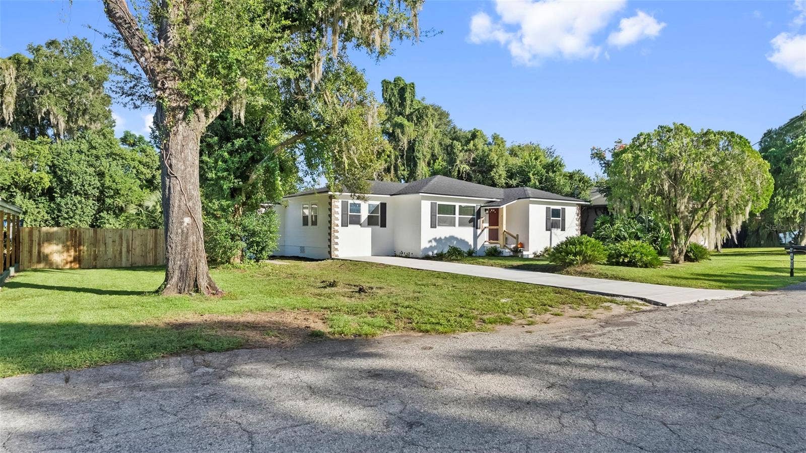 13750 13TH STREET, Dade City, FL 33525 13750 13TH STREET, Dade City, FL 33525