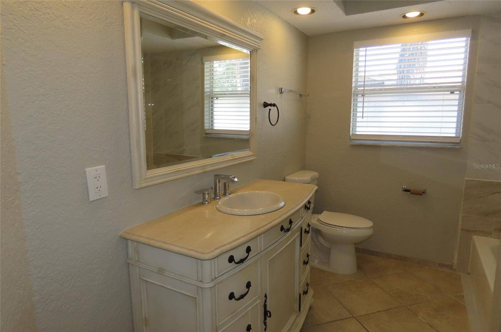 1503 GARDEN AVENUE, Tarpon Springs, FL 34689 1503 GARDEN AVENUE, Tarpon Springs, FL 34689