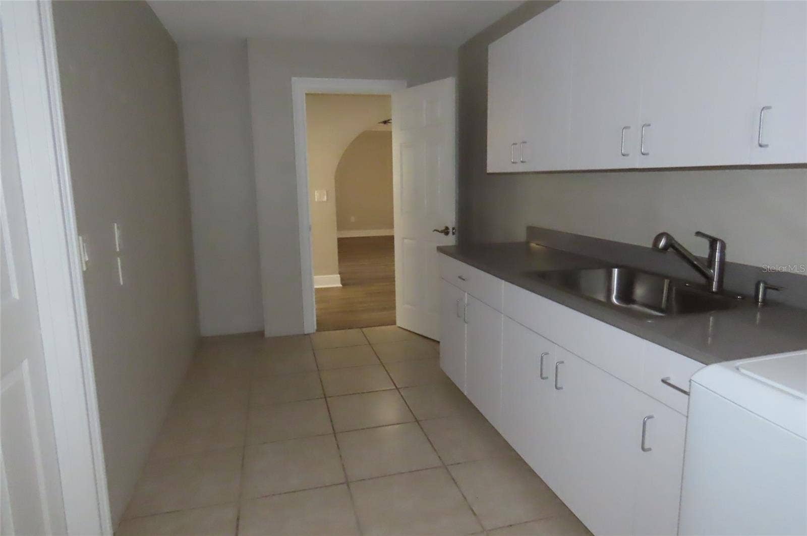 1503 GARDEN AVENUE, Tarpon Springs, FL 34689 1503 GARDEN AVENUE, Tarpon Springs, FL 34689