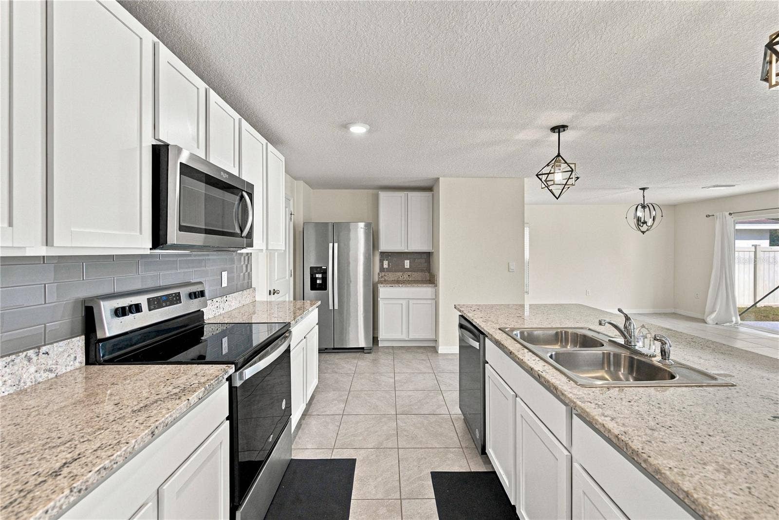 12172 LILY MAGNOLIA LANE, Riverview, FL 33569 12172 LILY MAGNOLIA LANE, Riverview, FL 33569