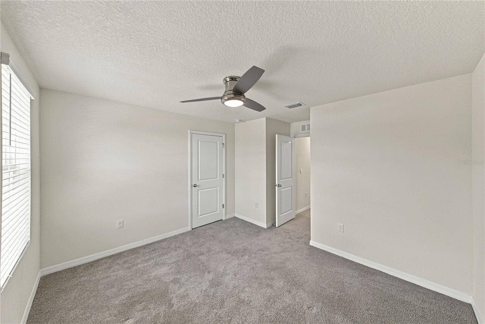 12172 LILY MAGNOLIA LANE, Riverview, FL 33569 12172 LILY MAGNOLIA LANE, Riverview, FL 33569