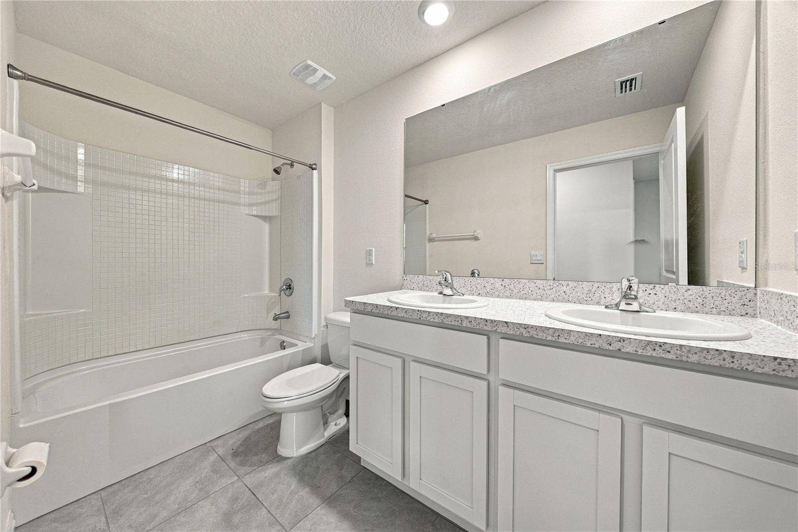 12172 LILY MAGNOLIA LANE, Riverview, FL 33569 12172 LILY MAGNOLIA LANE, Riverview, FL 33569