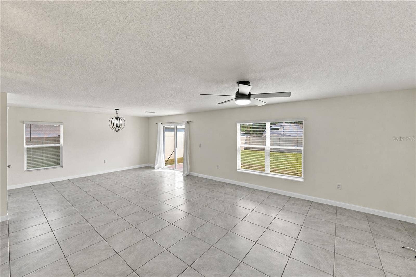 12172 LILY MAGNOLIA LANE, Riverview, FL 33569 12172 LILY MAGNOLIA LANE, Riverview, FL 33569