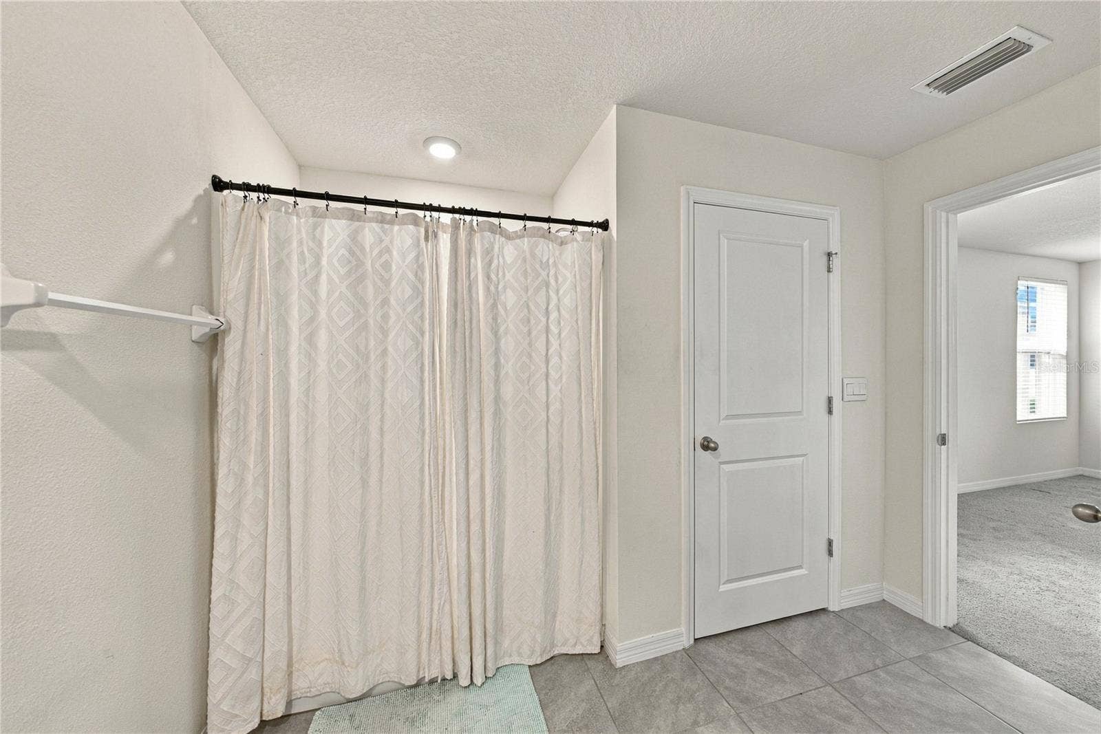 12172 LILY MAGNOLIA LANE, Riverview, FL 33569 12172 LILY MAGNOLIA LANE, Riverview, FL 33569