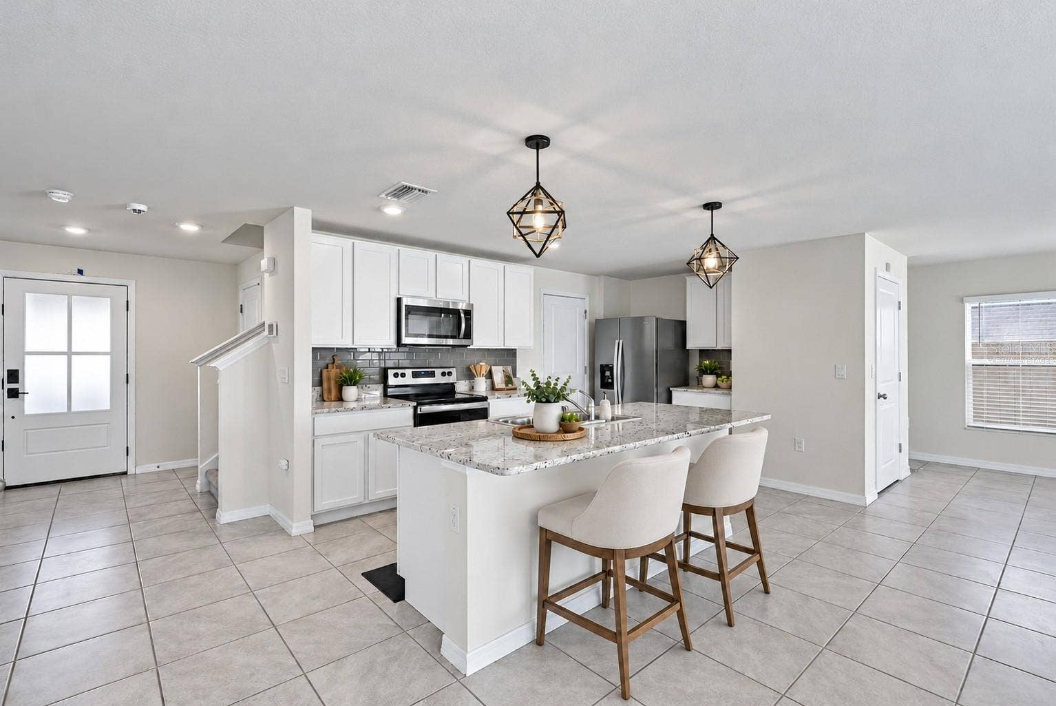 12172 LILY MAGNOLIA LANE, Riverview, FL 33569 Virtually staged