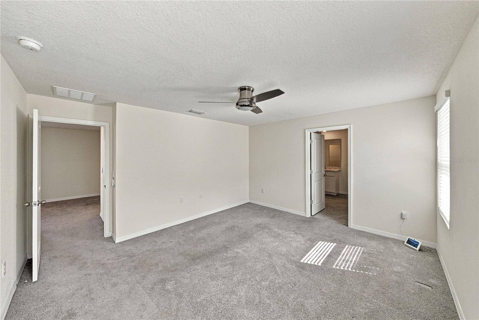 12172 LILY MAGNOLIA LANE, Riverview, FL 33569 12172 LILY MAGNOLIA LANE, Riverview, FL 33569