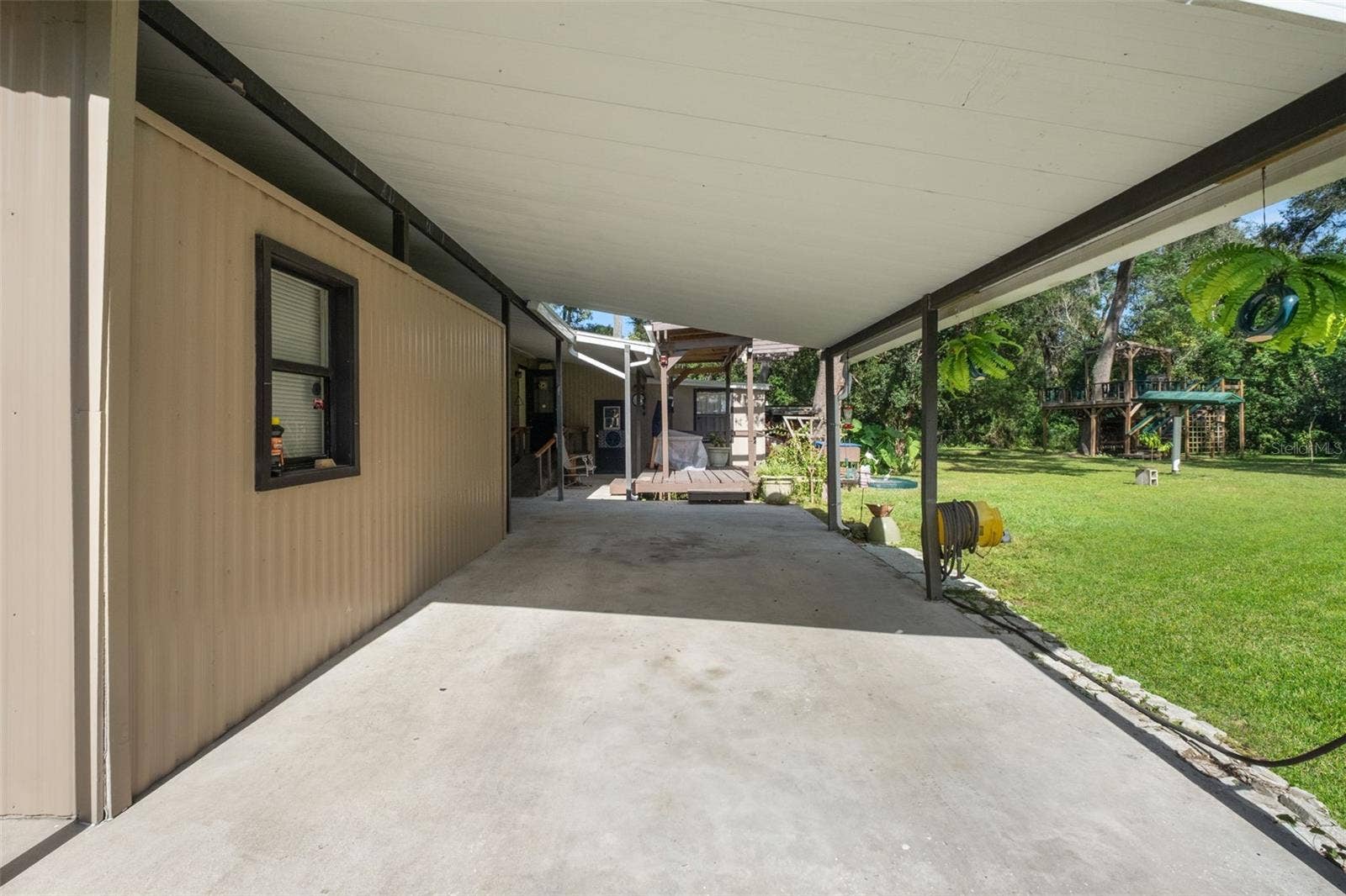 418 WASHINGTON AVENUE, Brooksville, FL 34604 418 WASHINGTON AVENUE, Brooksville, FL 34604