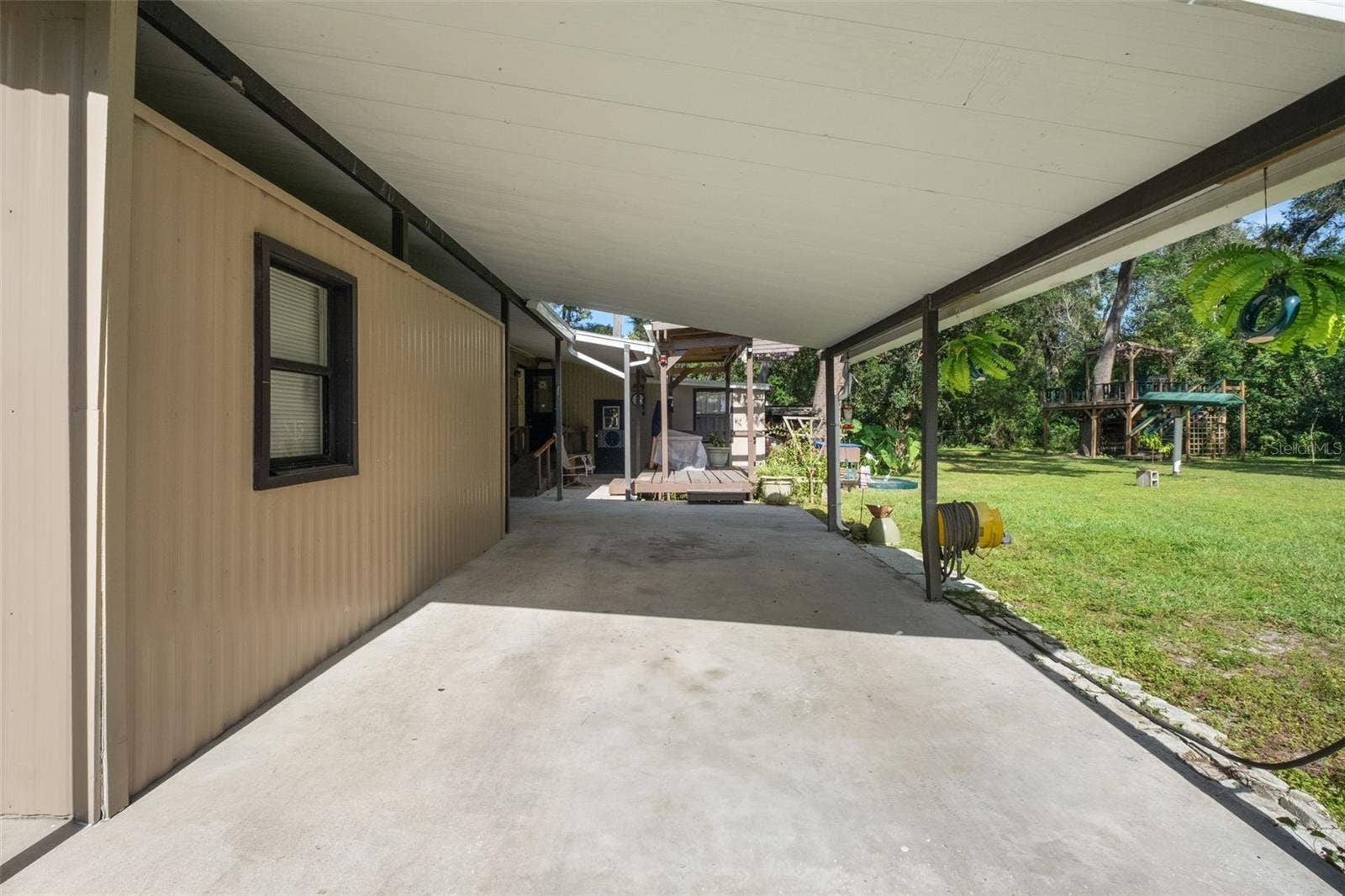 418 WASHINGTON AVENUE, Brooksville, FL 34604 418 WASHINGTON AVENUE, Brooksville, FL 34604