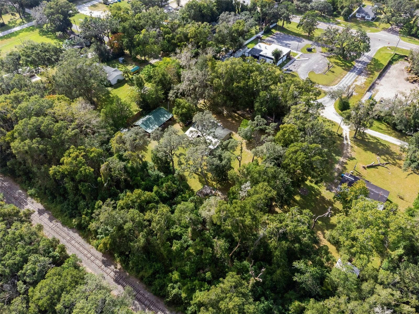 418 WASHINGTON AVENUE, Brooksville, FL 34604 418 WASHINGTON AVENUE, Brooksville, FL 34604