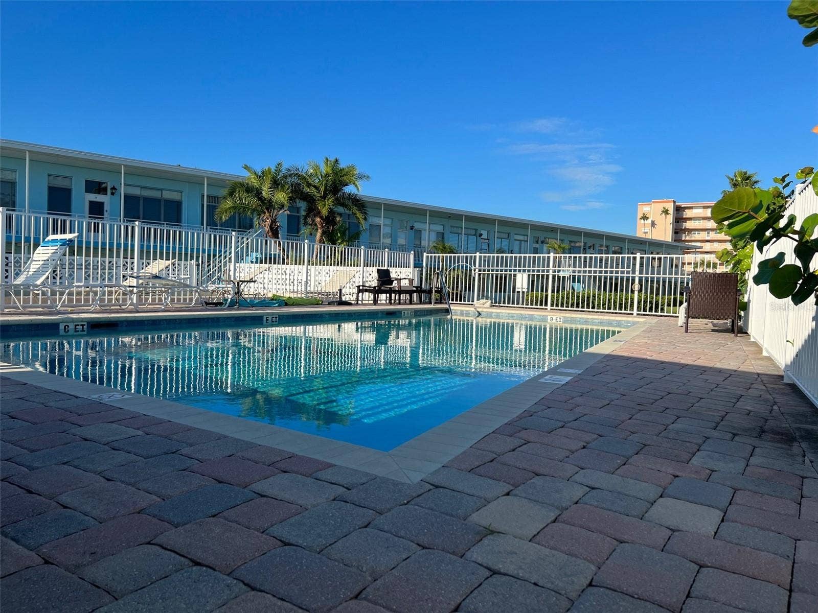 1840 SHORE DRIVE S, #5, South Pasadena, FL 33707 1840 SHORE DRIVE S, #5, South Pasadena, FL 33707