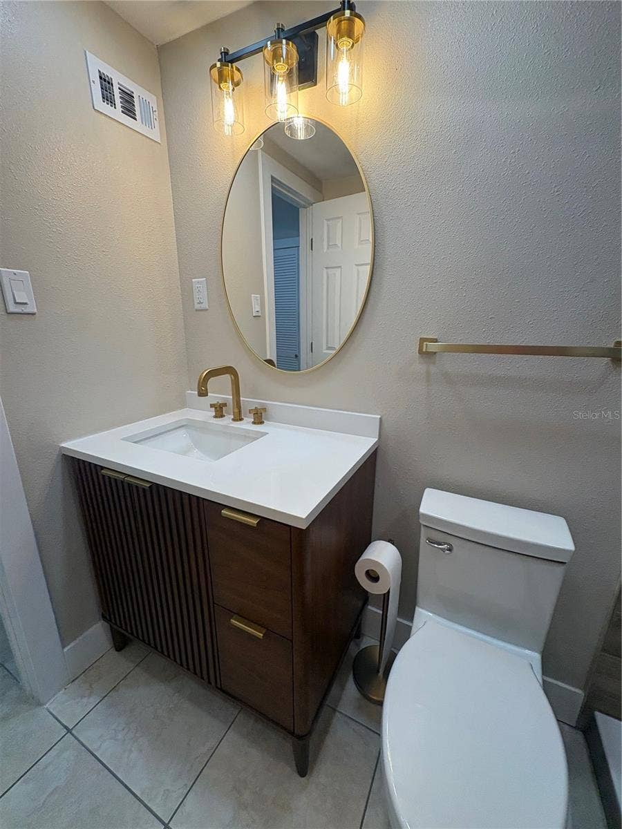 1840 SHORE DRIVE S, #5, South Pasadena, FL 33707 1840 SHORE DRIVE S, #5, South Pasadena, FL 33707