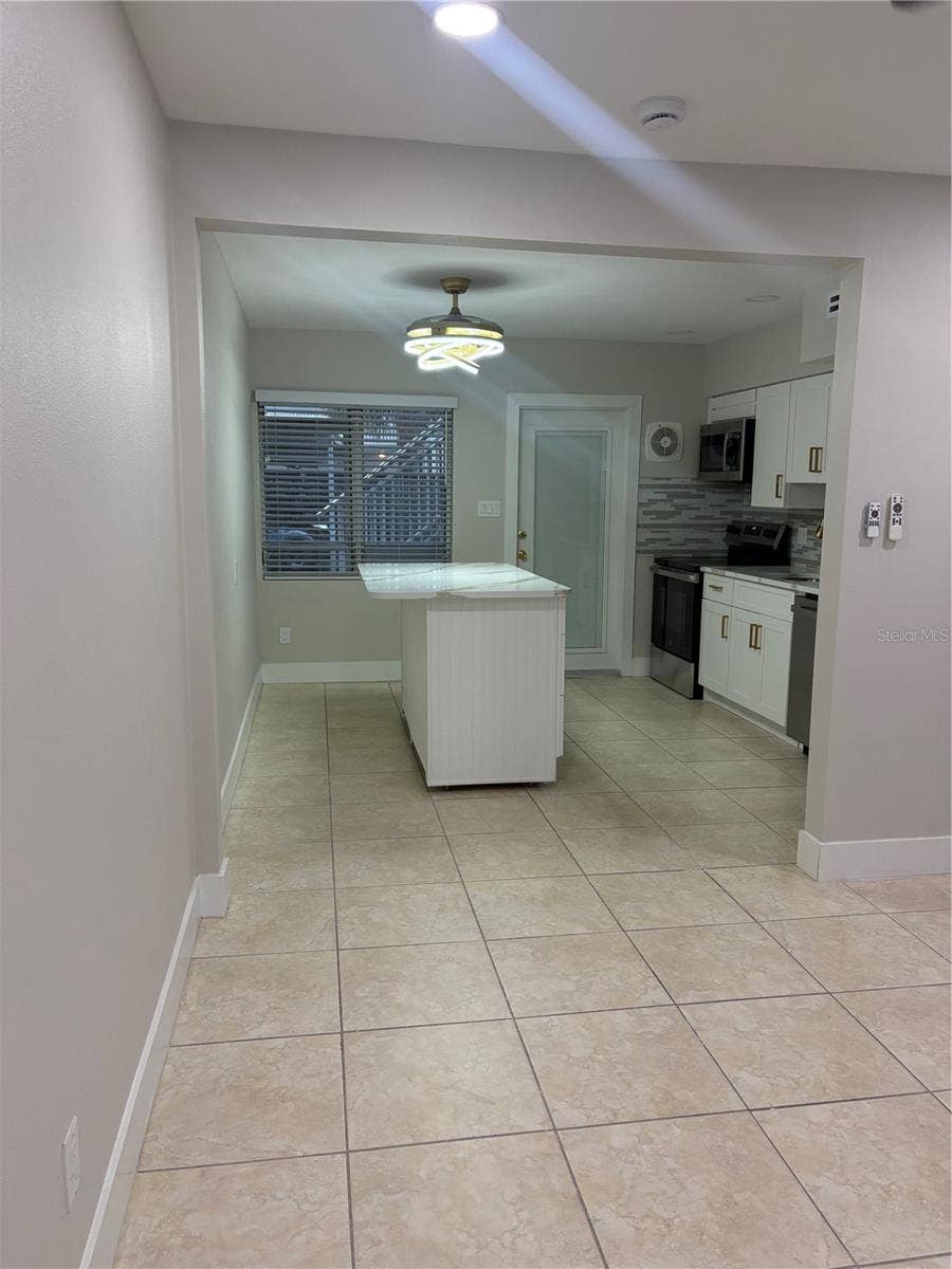 1840 SHORE DRIVE S, #5, South Pasadena, FL 33707 1840 SHORE DRIVE S, #5, South Pasadena, FL 33707