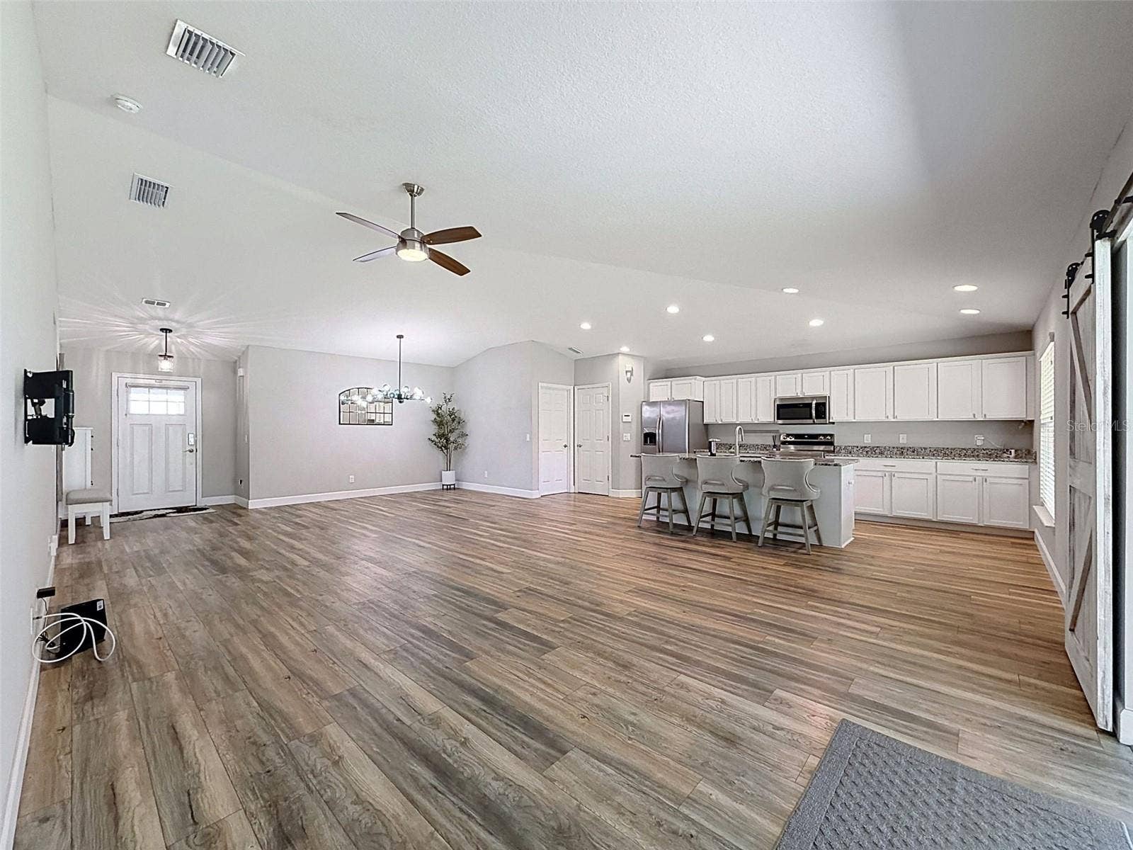 1420 MAGNOLIA LN, Auburndale, FL 33823 1420 MAGNOLIA LN, Auburndale, FL 33823