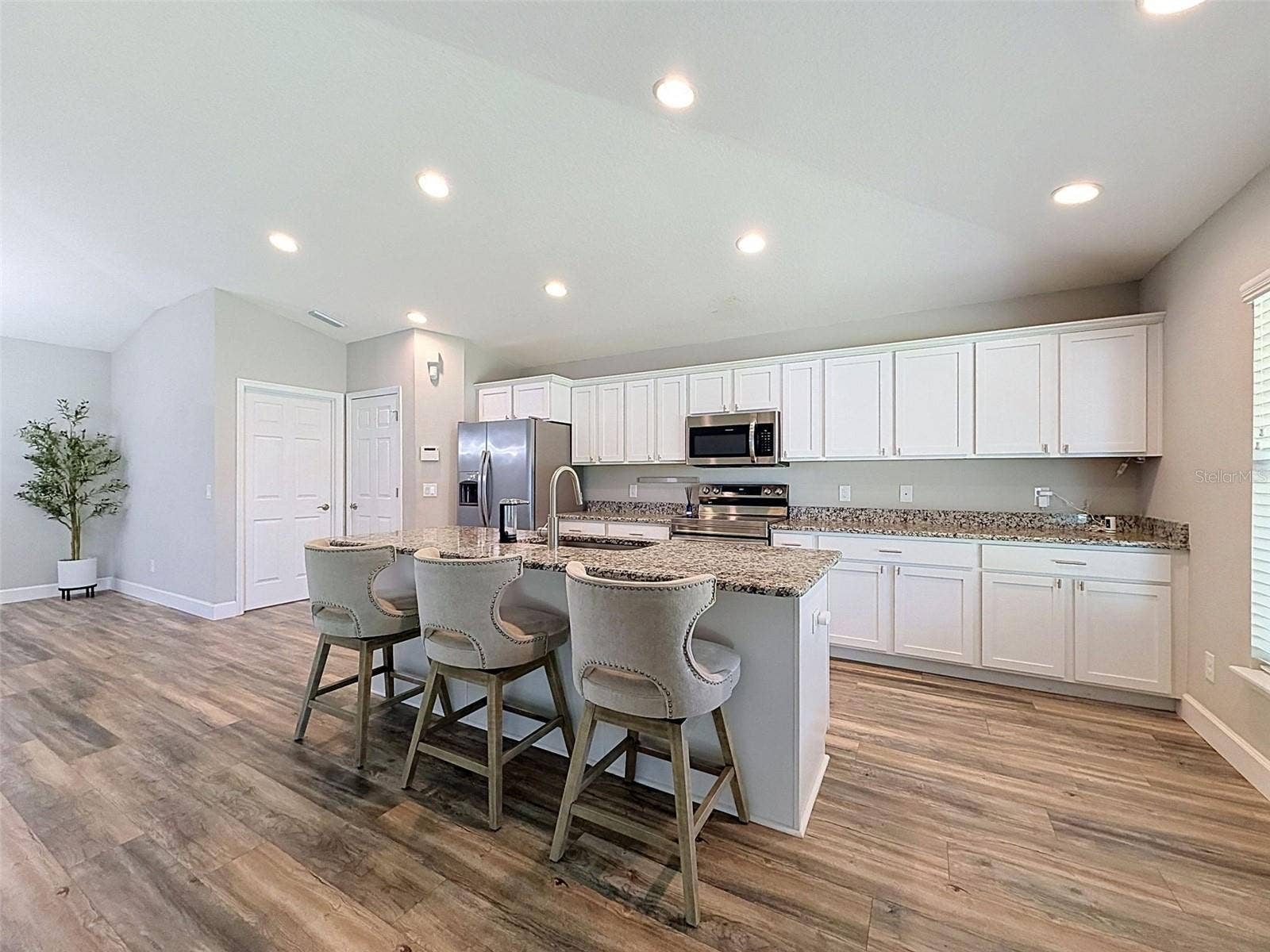 1420 MAGNOLIA LN, Auburndale, FL 33823 1420 MAGNOLIA LN, Auburndale, FL 33823