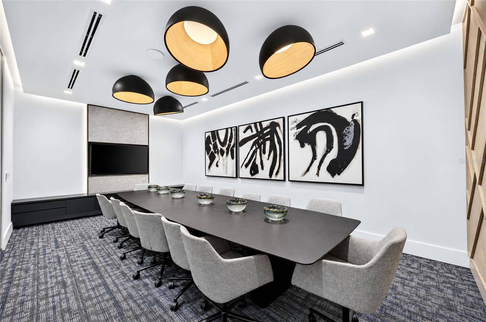 301 1ST STREET S, #1004, St Petersburg, FL 33701 Lobby Conference Room