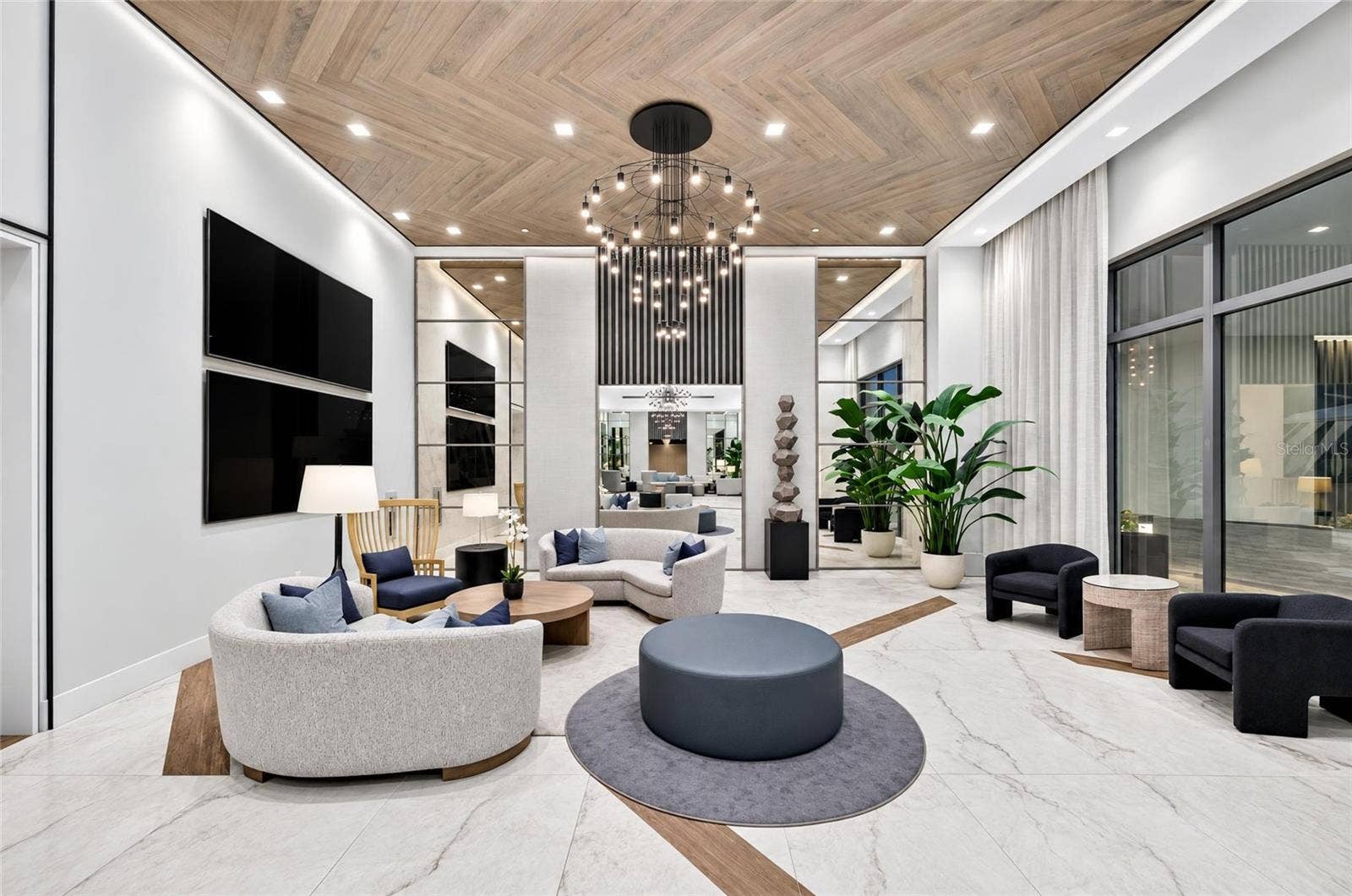 301 1ST STREET S, #1004, St Petersburg, FL 33701 Main Lobby Left View