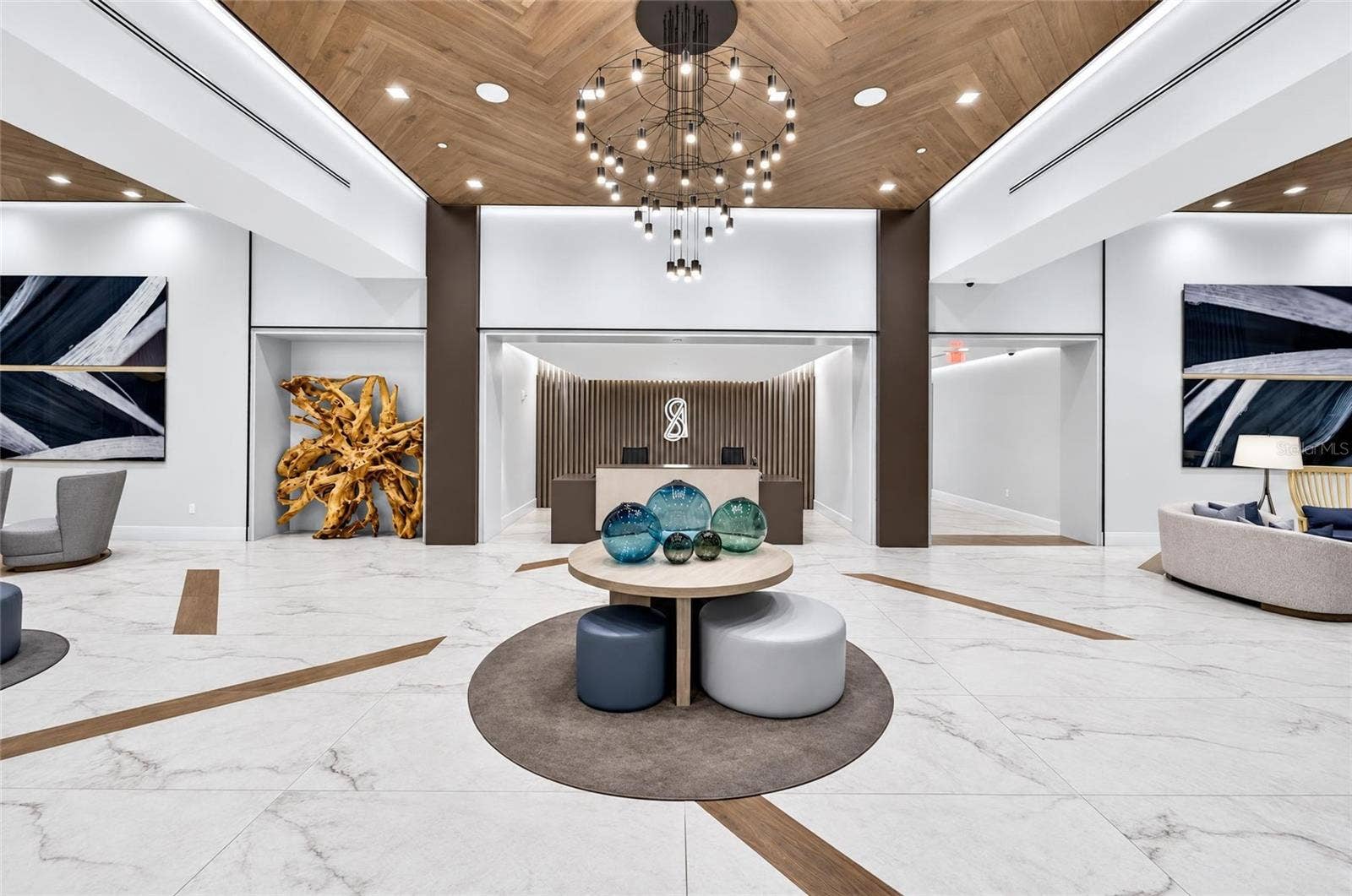 301 1ST STREET S, #1004, St Petersburg, FL 33701 Main Lobby Entrance