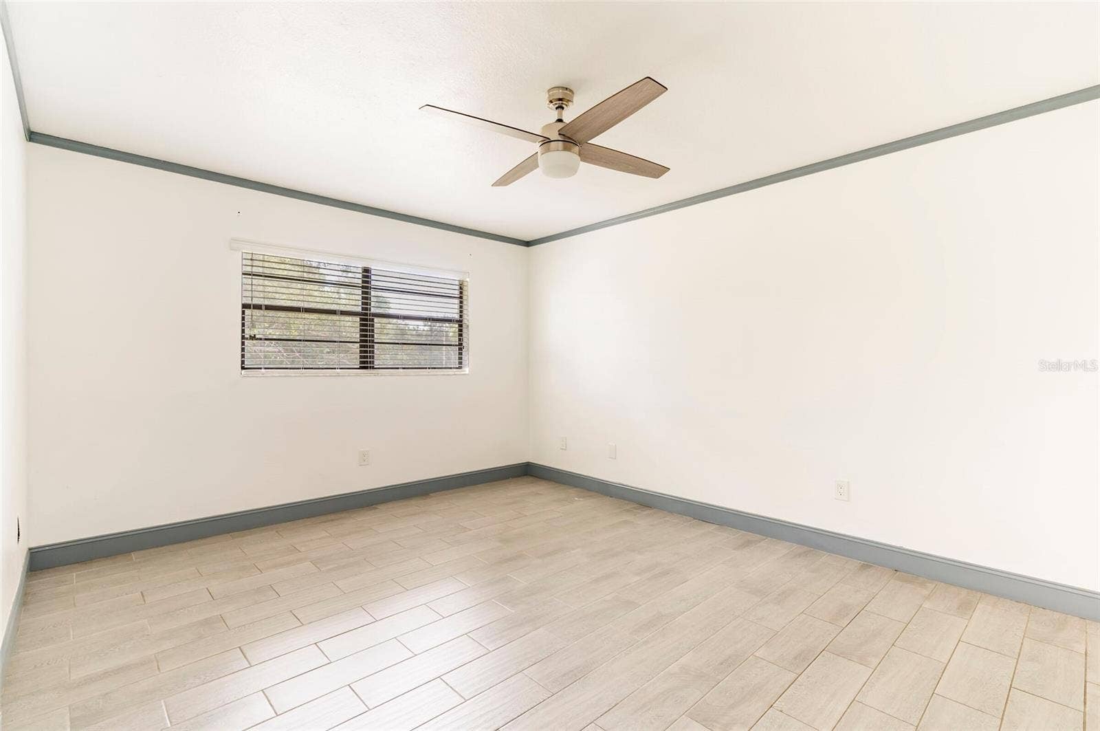 2275 62ND AVENUE N, #5202, St Petersburg, FL 33702