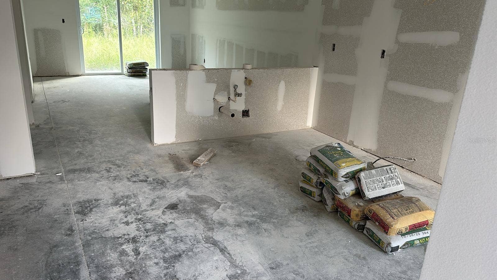 17099 CARLEEN AVENUE, Port Charlotte, FL 33948 17099 CARLEEN AVENUE, Port Charlotte, FL 33948