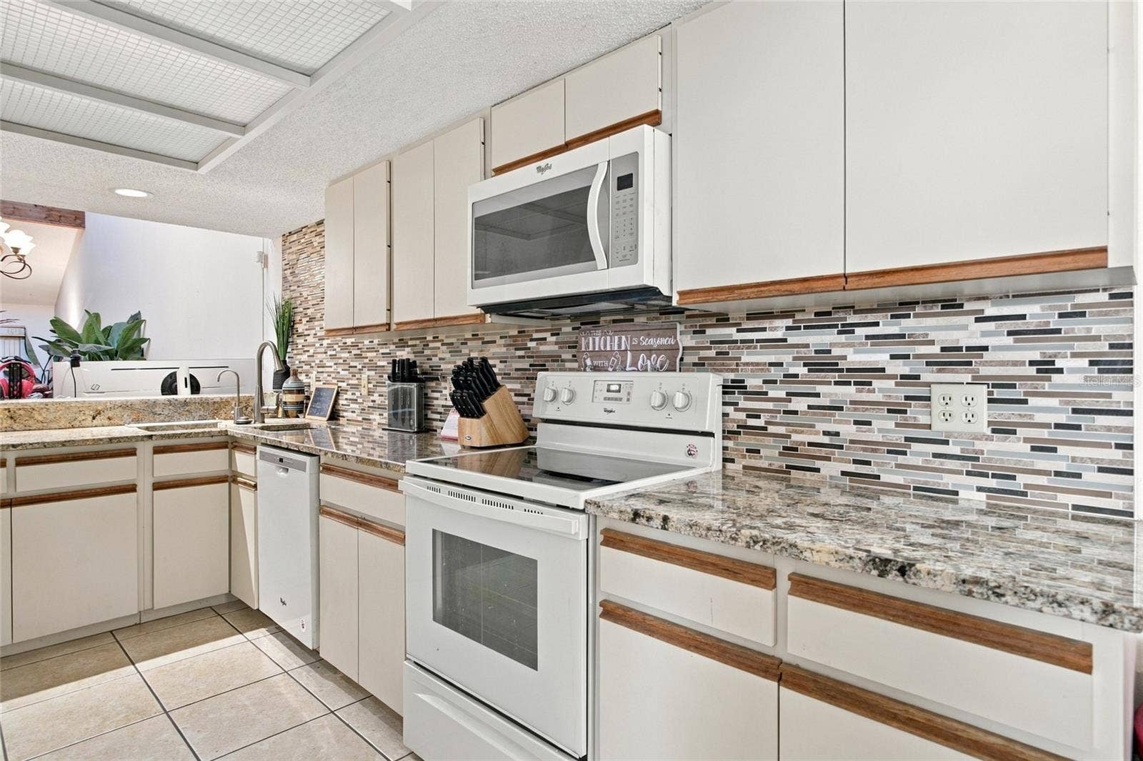 6015 COURTSIDE DRIVE, Bradenton, FL 34210