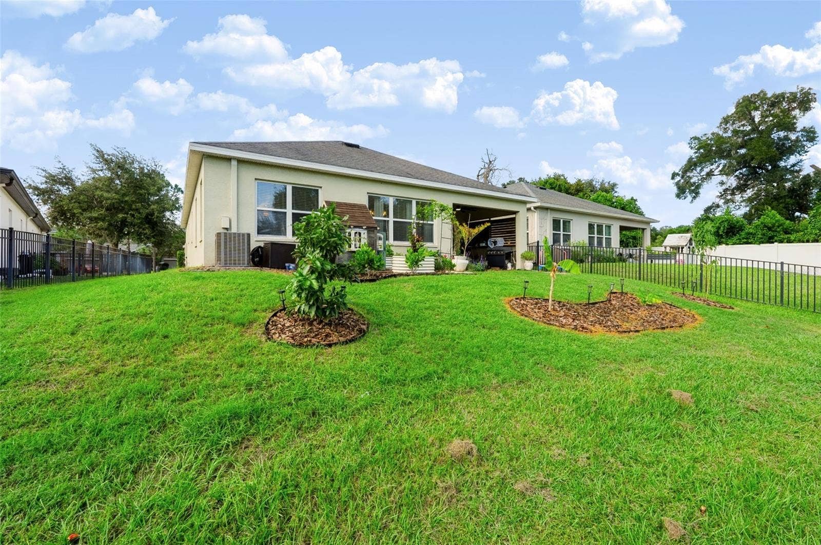 313 ROXBURY CROSSING COURT, Valrico, FL 33594 313 ROXBURY CROSSING COURT, Valrico, FL 33594