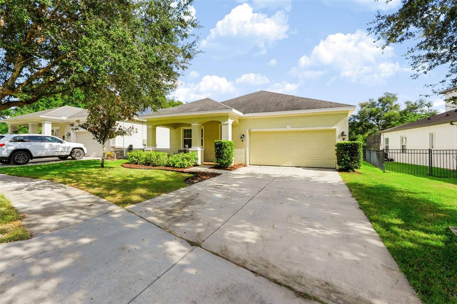 313 ROXBURY CROSSING COURT, Valrico, FL 33594 313 ROXBURY CROSSING COURT, Valrico, FL 33594