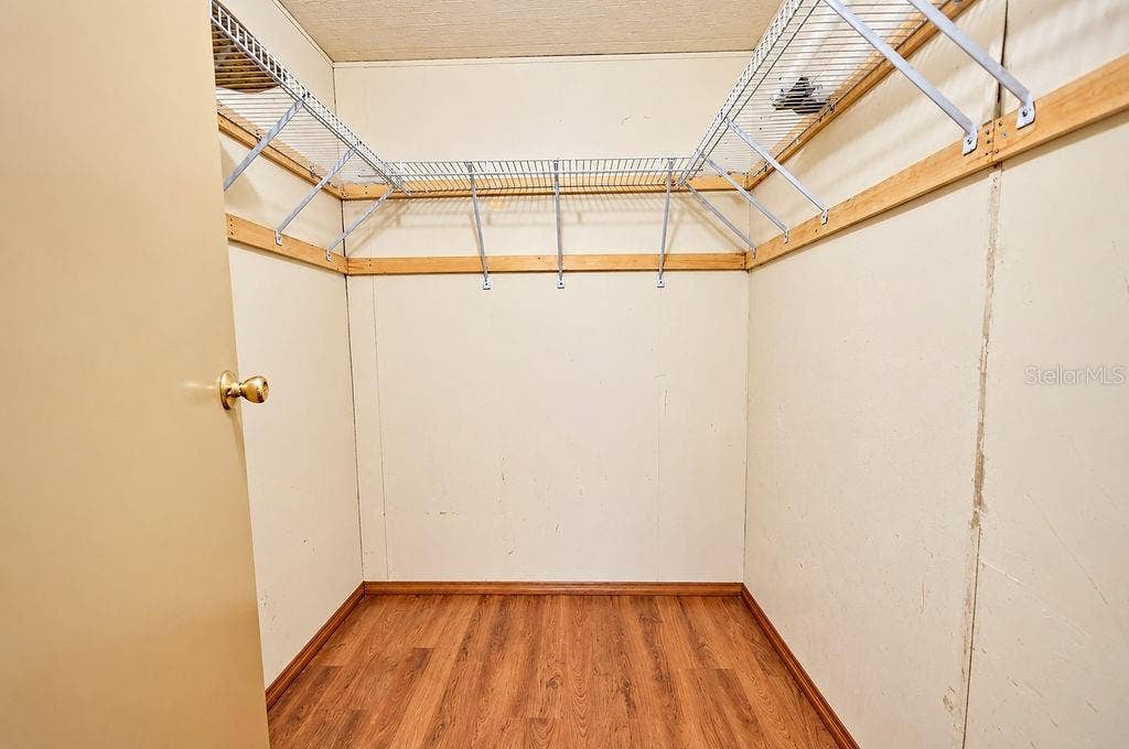 8962 JERICHO COURT, Polk City, FL 33868 8962 JERICHO COURT, Polk City, FL 33868