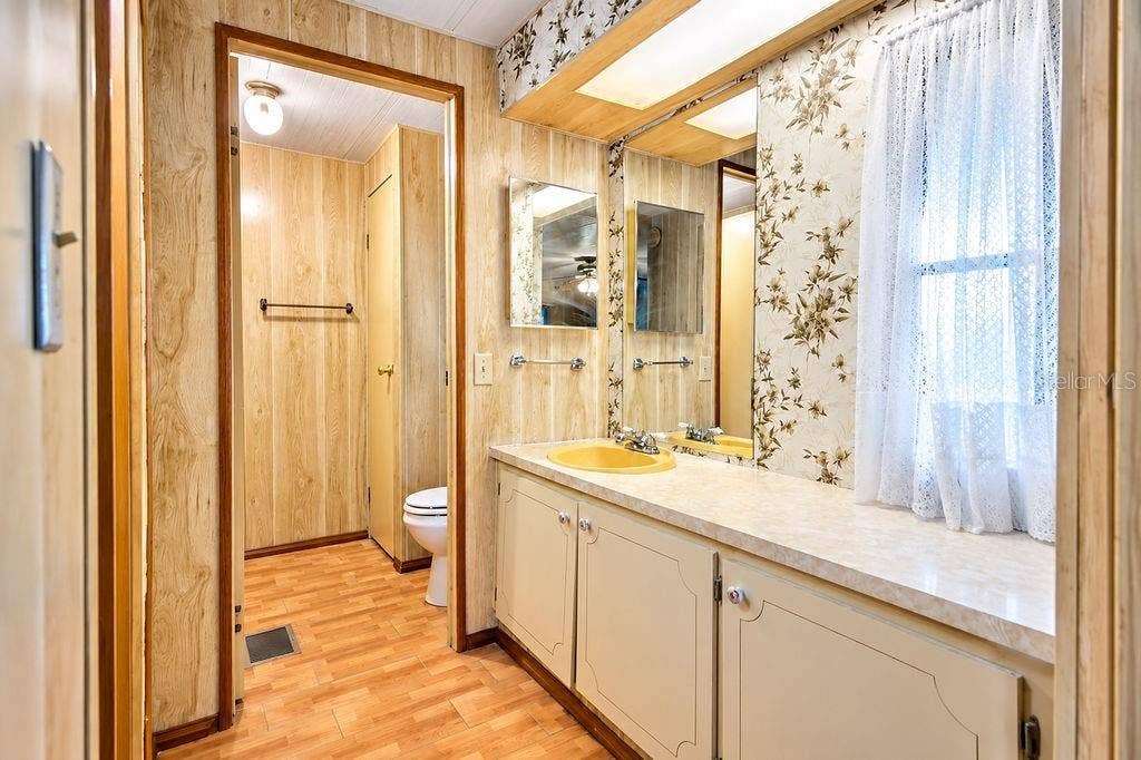 8962 JERICHO COURT, Polk City, FL 33868 8962 JERICHO COURT, Polk City, FL 33868