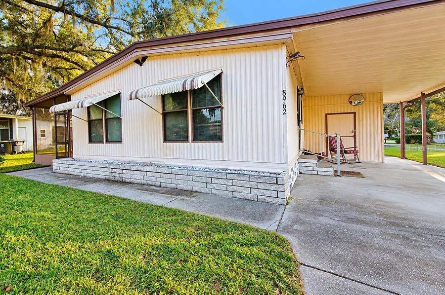 Property photo for 8962 JERICHO COURT, Polk City, FL