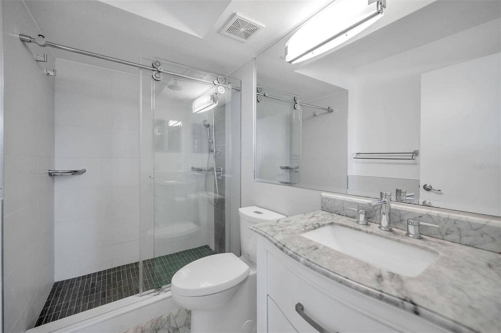 19701 GULF BOULEVARD, #323, Indian Shores, FL 33785 19701 GULF BOULEVARD, #323, Indian Shores, FL 33785