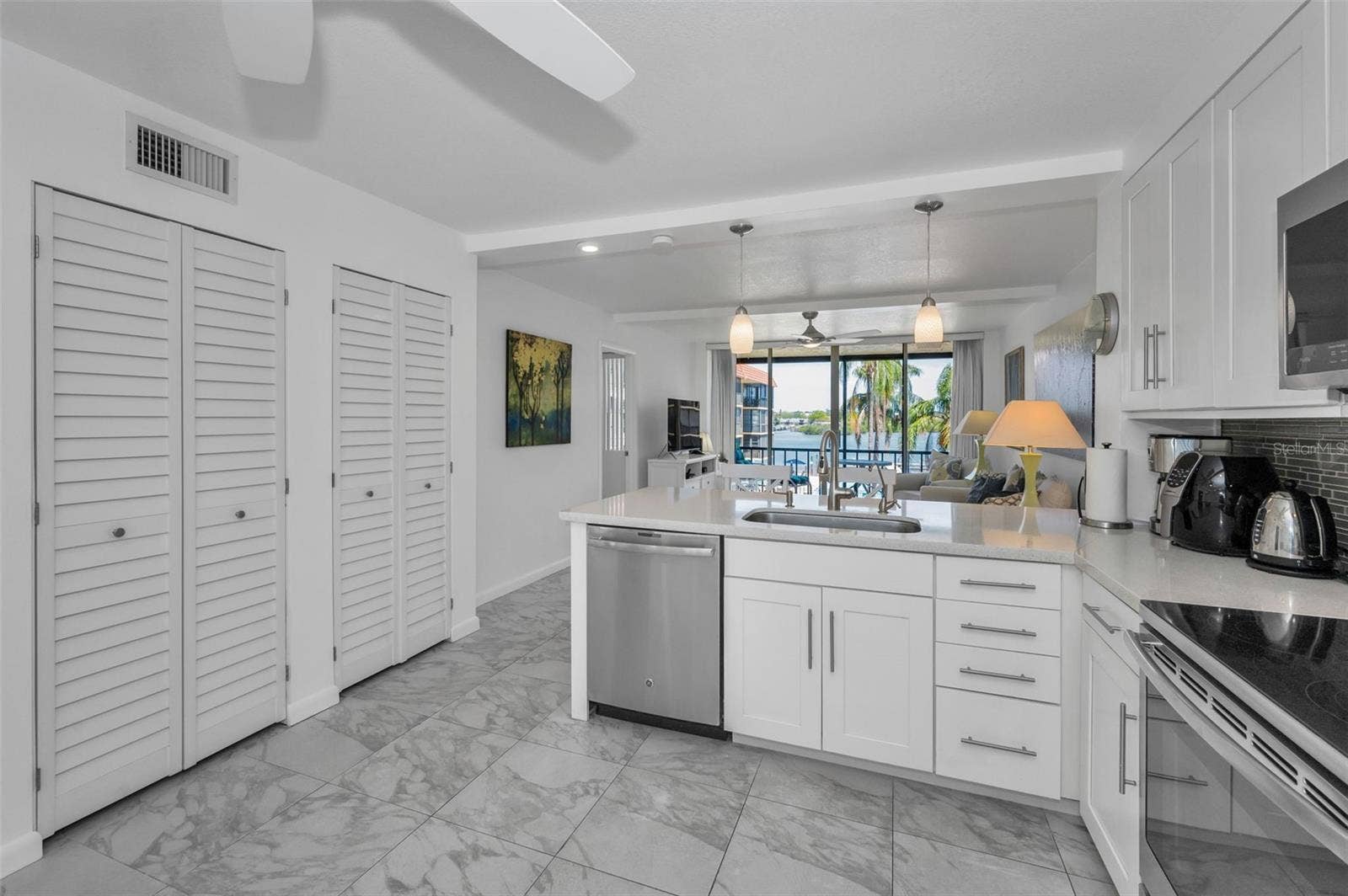 19701 GULF BOULEVARD, #323, Indian Shores, FL 33785 19701 GULF BOULEVARD, #323, Indian Shores, FL 33785