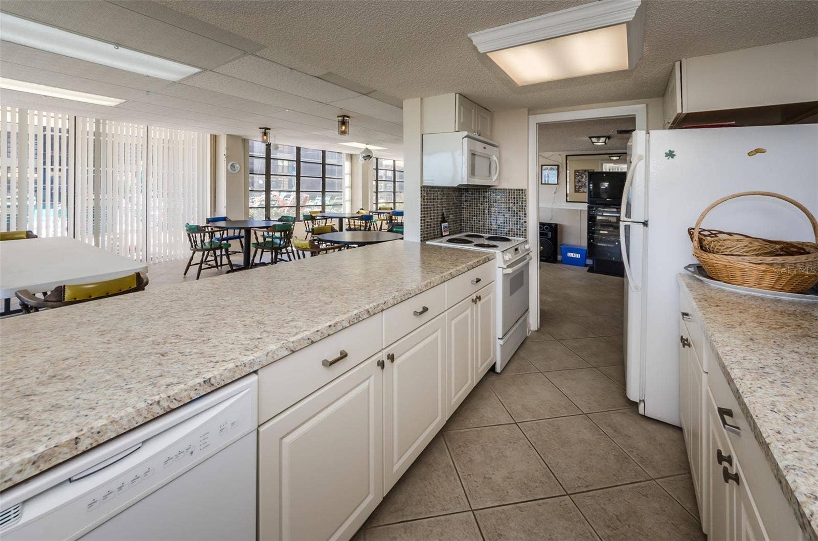 19701 GULF BOULEVARD, #323, Indian Shores, FL 33785 19701 GULF BOULEVARD, #323, Indian Shores, FL 33785