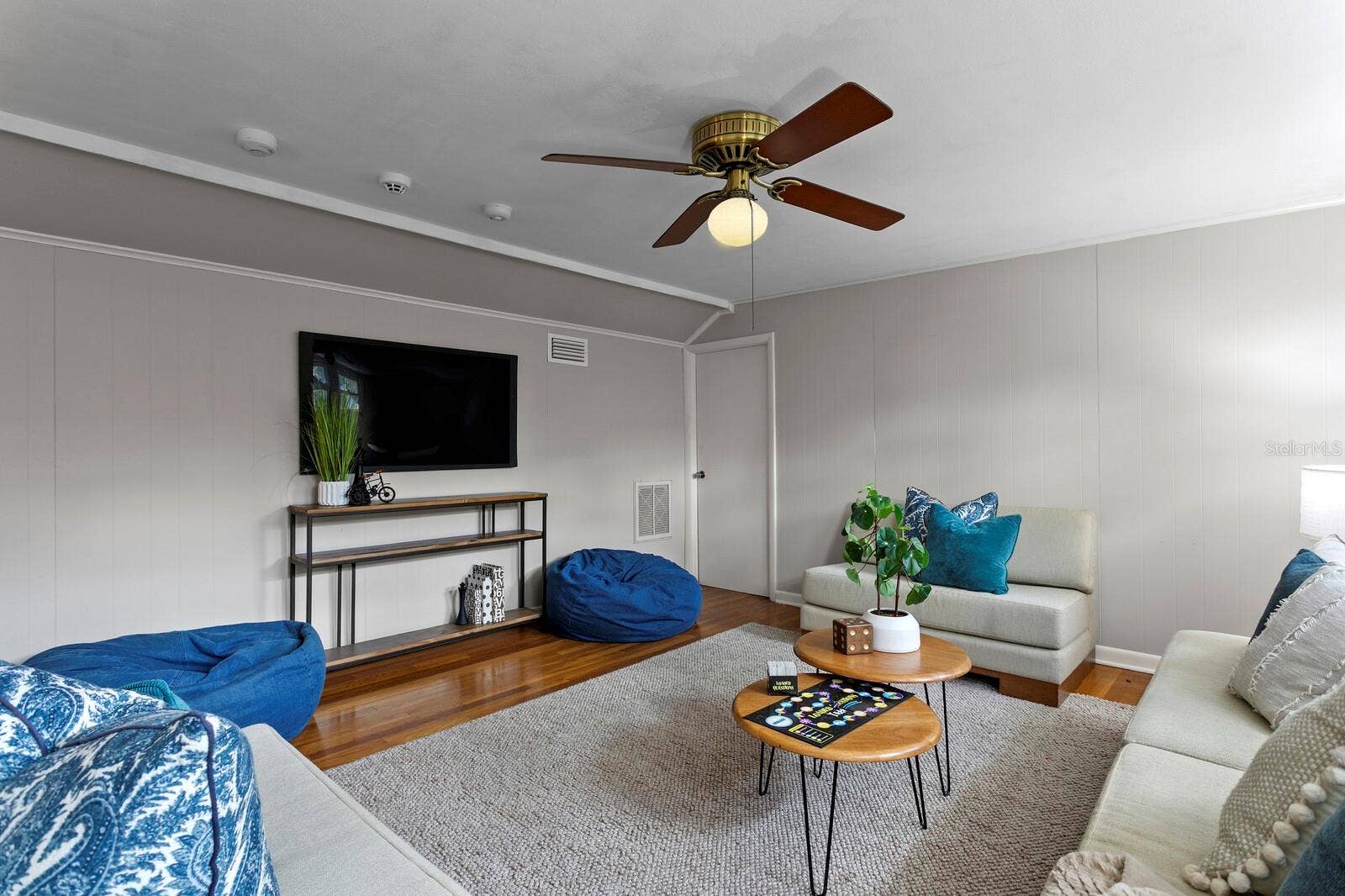 2930 W BAYSHORE COURT, Tampa, FL 33611 Upstairs bonus room.