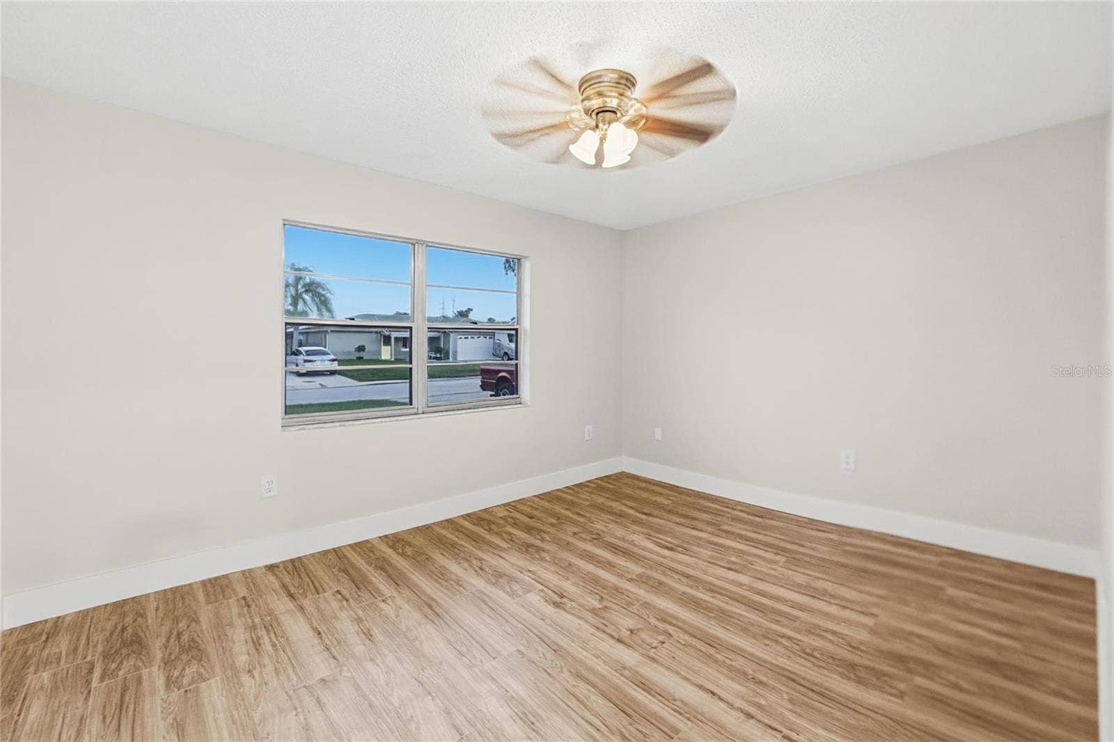 5051 BROOKSIDE LANE, New Port Richey, FL 34653 5051 BROOKSIDE LANE, New Port Richey, FL 34653