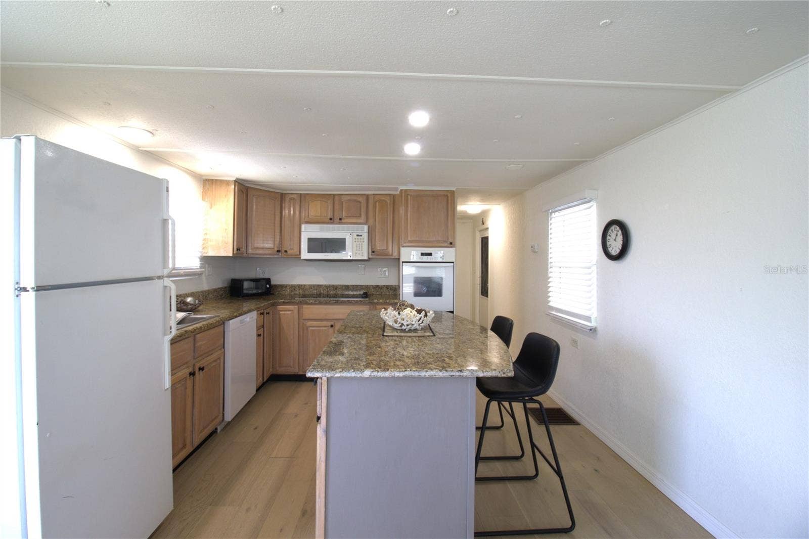 503 MOUNT PINEY AVENUE NE, #686, St Petersburg, FL 33702