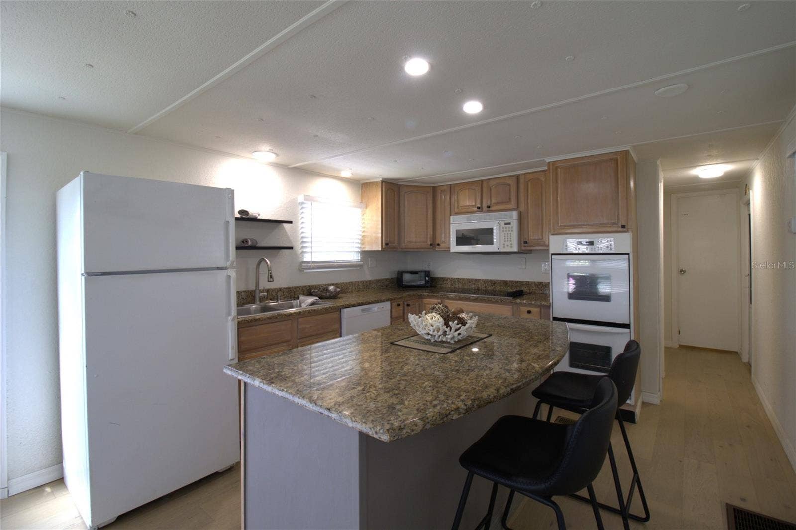 503 MOUNT PINEY AVENUE NE, #686, St Petersburg, FL 33702
