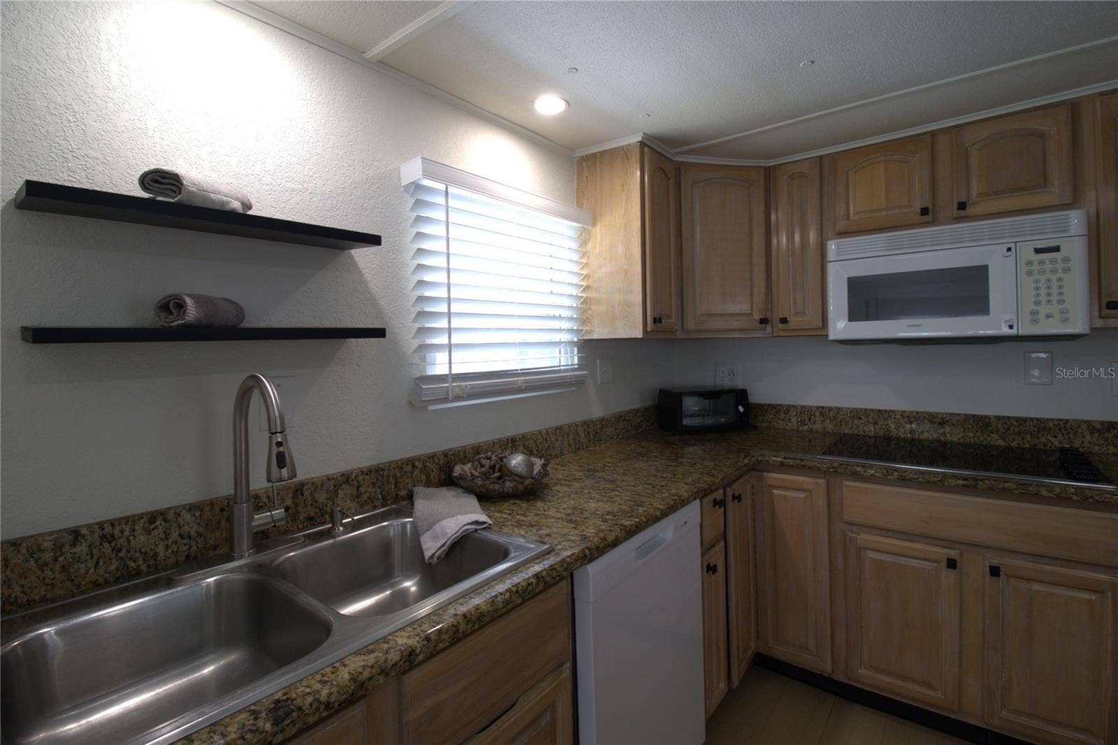 503 MOUNT PINEY AVENUE NE, #686, St Petersburg, FL 33702