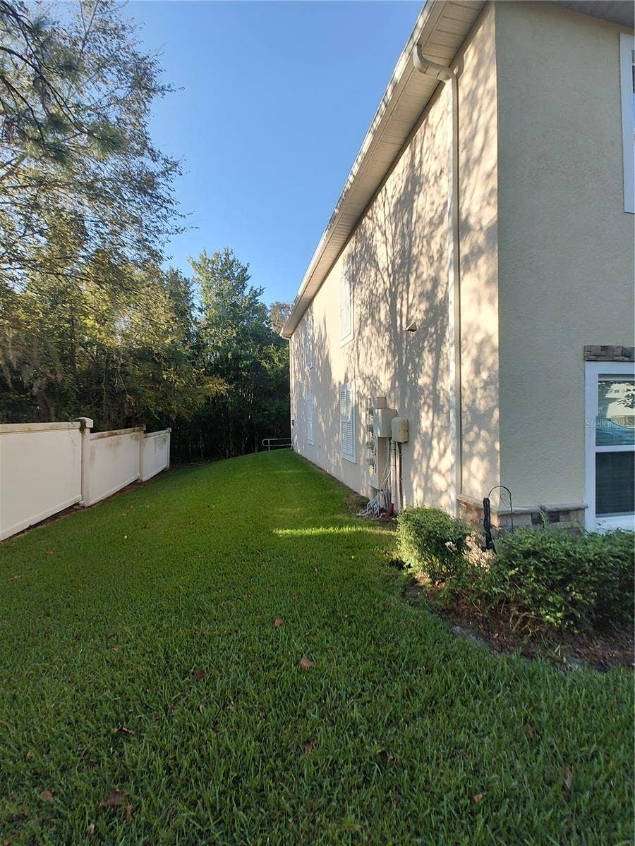 1103 HILLHURST DRIVE, Wesley Chapel, FL 33543 1103 HILLHURST DRIVE, Wesley Chapel, FL 33543