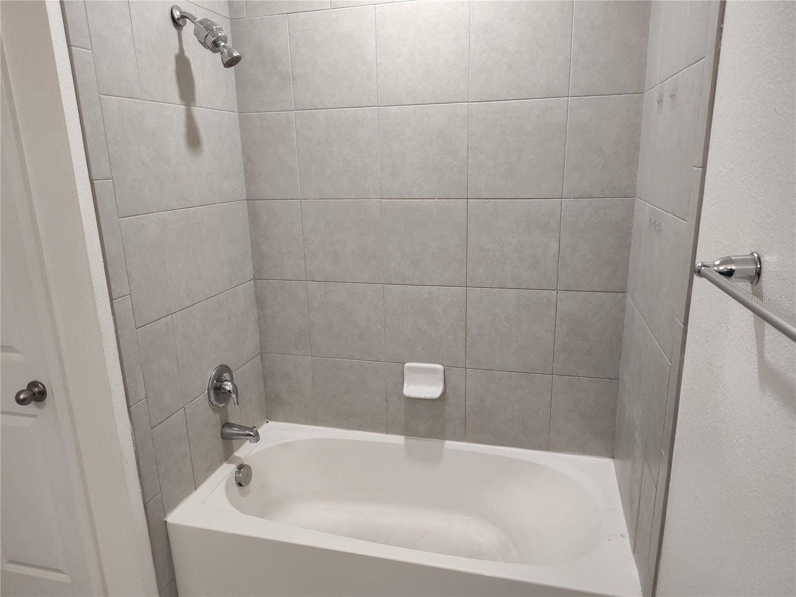 1103 HILLHURST DRIVE, Wesley Chapel, FL 33543 1103 HILLHURST DRIVE, Wesley Chapel, FL 33543