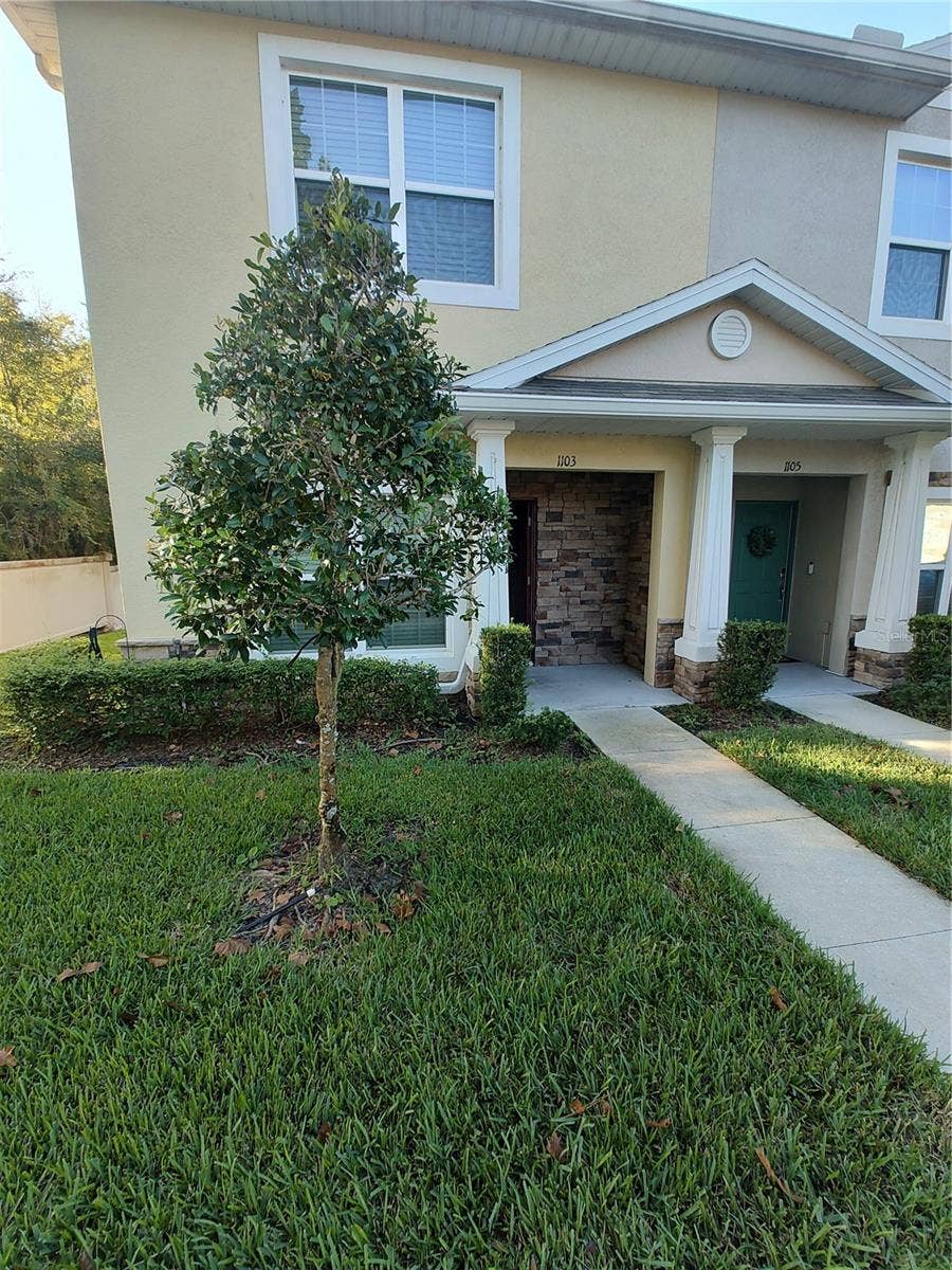 1103 HILLHURST DRIVE, Wesley Chapel, FL 33543 Front of Home