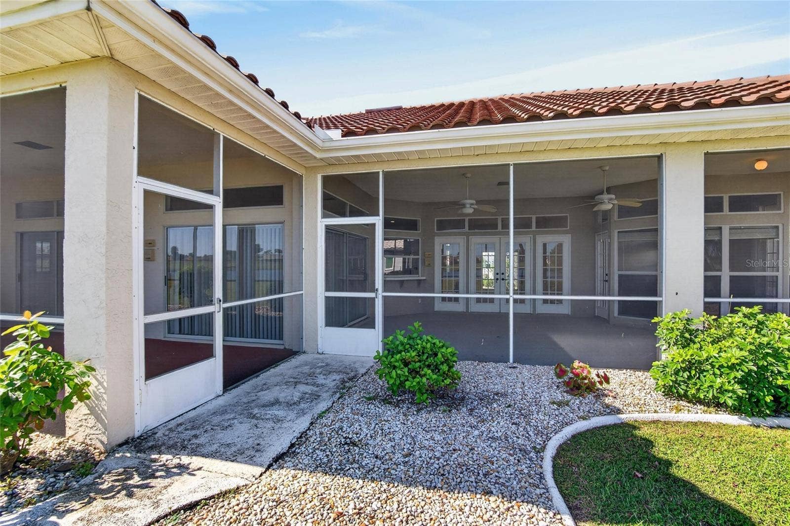 2116 NEW BEDFORD DRIVE, Sun City Center, FL 33573