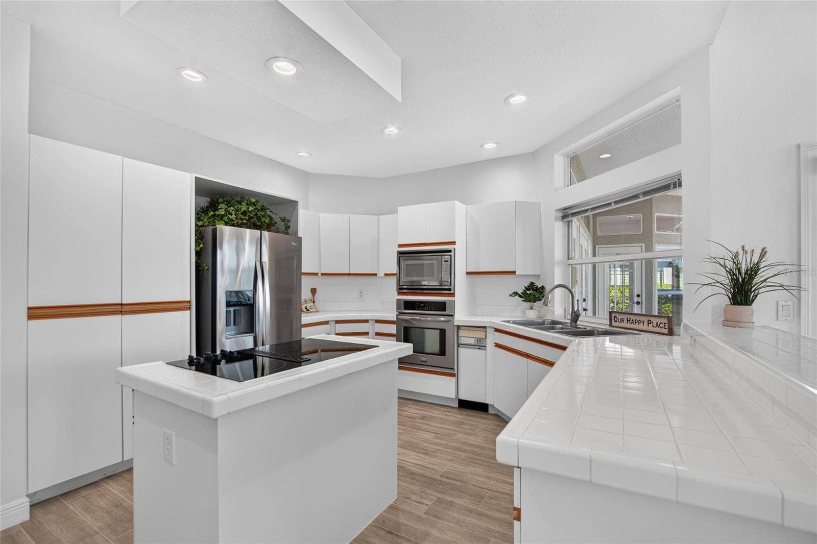 2116 NEW BEDFORD DRIVE, Sun City Center, FL 33573