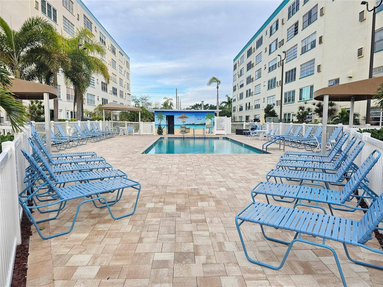 6020 SHORE BOULEVARD S, #107, Gulfport, FL 33707