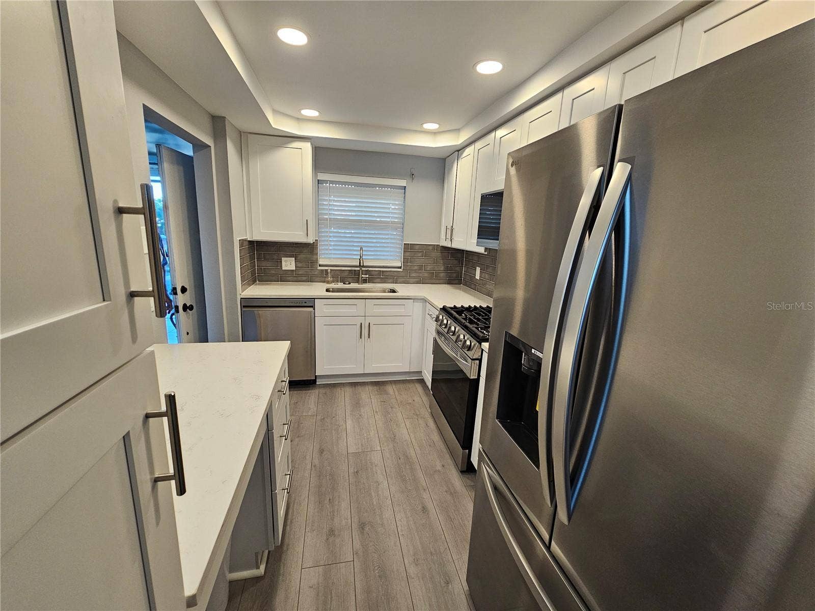 6020 SHORE BOULEVARD S, #107, Gulfport, FL 33707