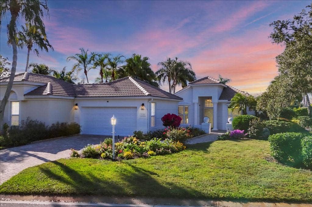 7130 KENSINGTON COURT, University Park, FL 34201