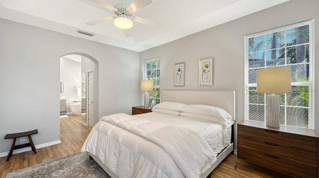 7130 KENSINGTON COURT, University Park, FL 34201