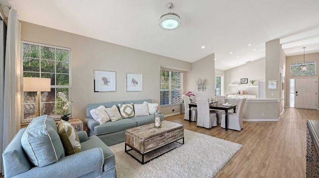 7130 KENSINGTON COURT, University Park, FL 34201