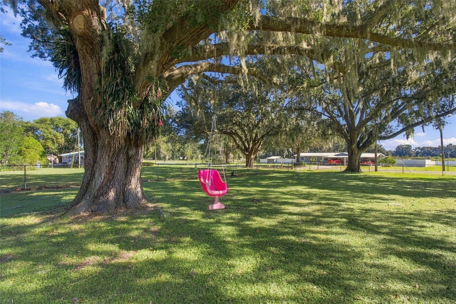 605 W DEES ROAD, Lakeland, FL 33809 605 W DEES ROAD, Lakeland, FL 33809