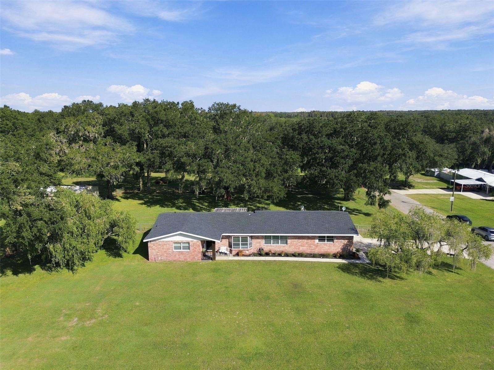 605 W DEES ROAD, Lakeland, FL 33809 605 W DEES ROAD, Lakeland, FL 33809