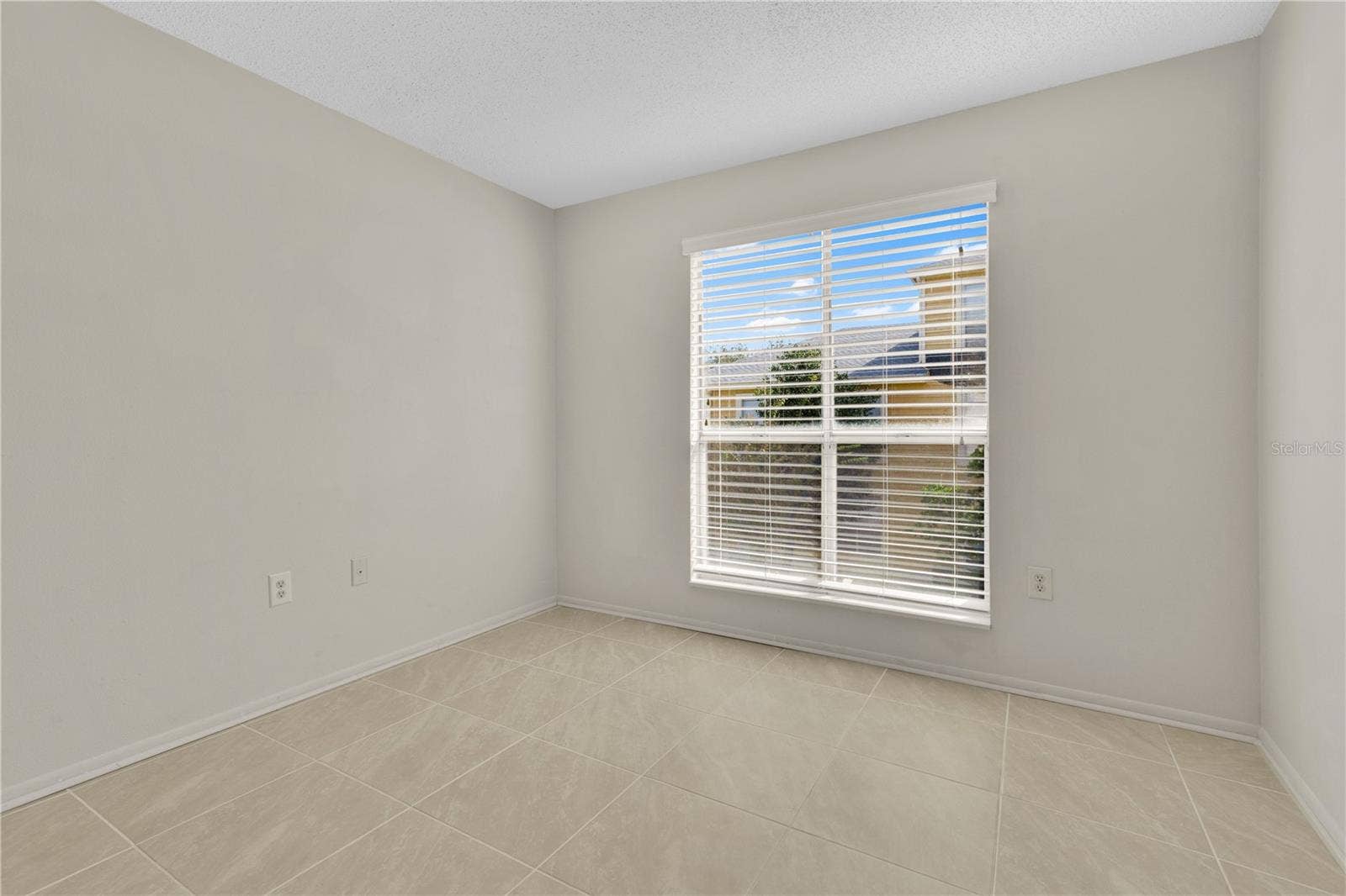 115 112TH AVENUE NE, #617, St Petersburg, FL 33716